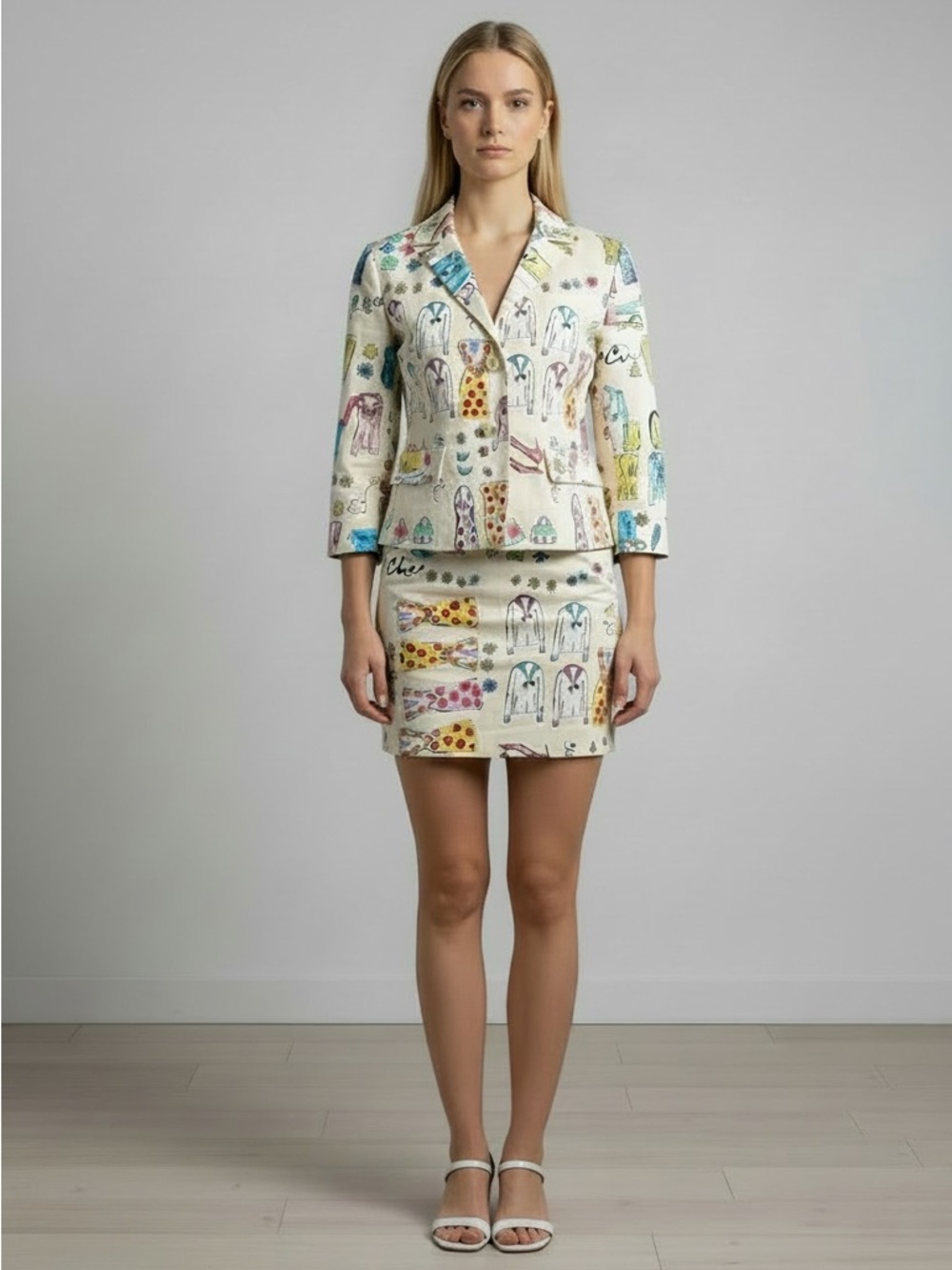 Moschino light yellow adorable Jacket and Skirt Set